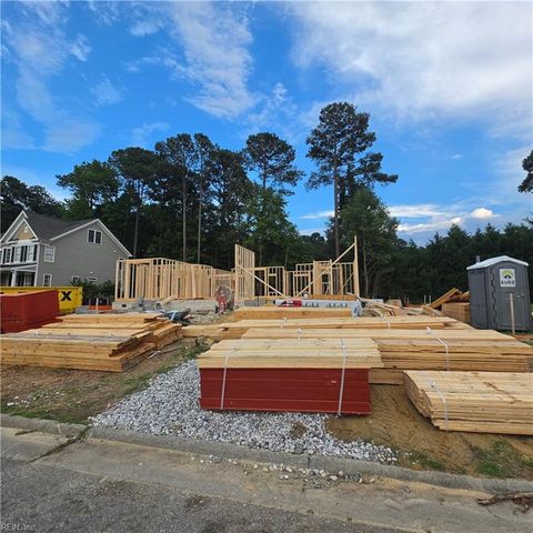 1221 Founders Pointe TRL, Carrollton, VA 23314