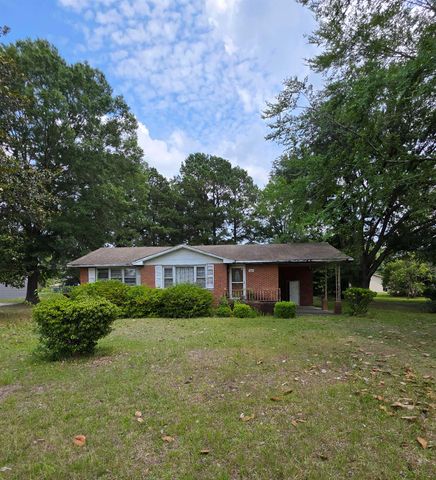 664 Eastland Ave., Kingstree, SC 29556