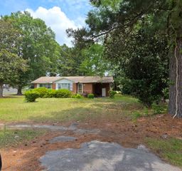 664 Eastland Ave., Kingstree, SC 29556