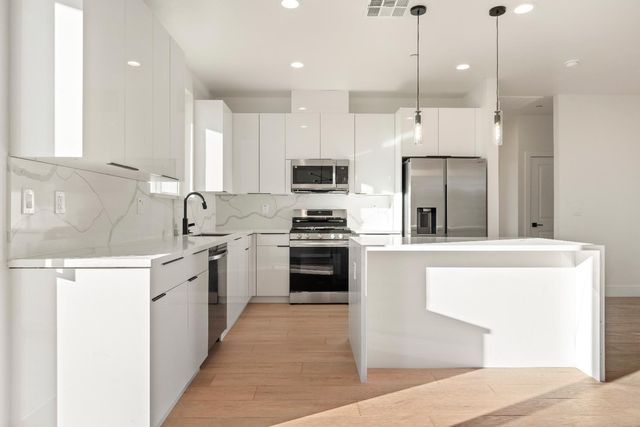 6097 Laurel Dr, Paradise, CA 95969