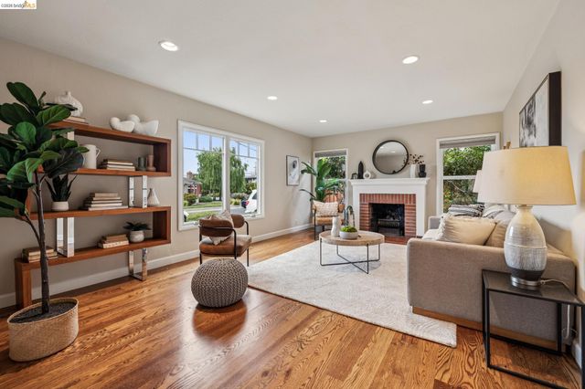 1920 Bradhoff Ave, San Leandro, CA 94577