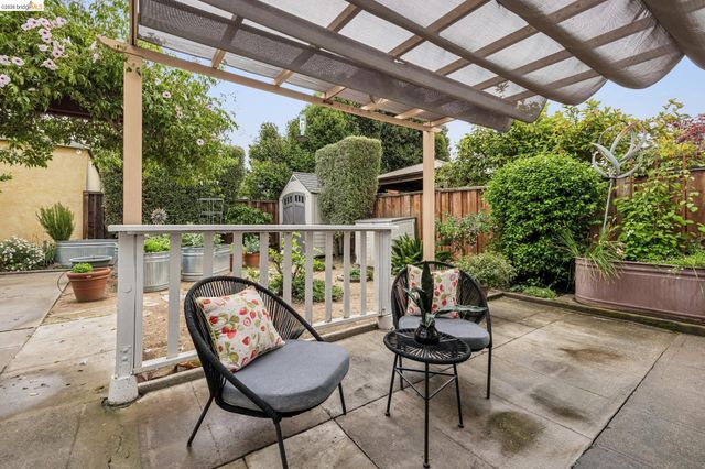 1920 Bradhoff Ave, San Leandro, CA 94577