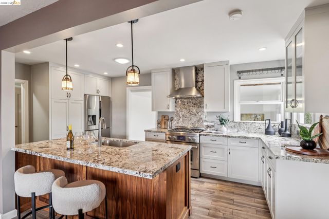 1920 Bradhoff Ave, San Leandro, CA 94577