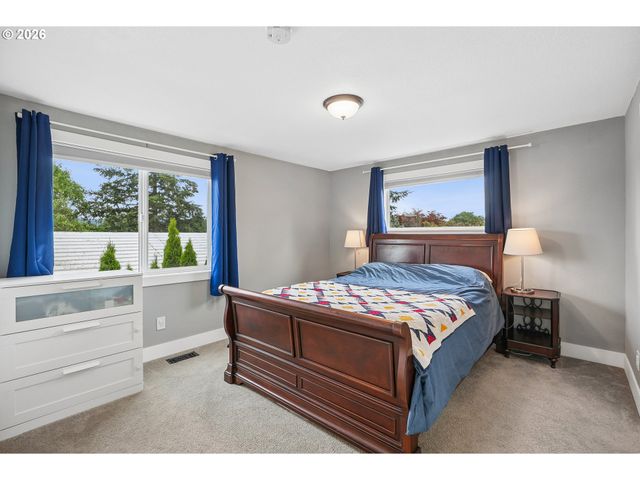 5815 Se JENNINGS Ave, Milwaukie, OR 97267