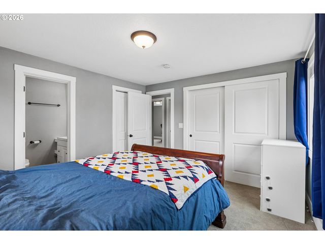 5815 Se JENNINGS Ave, Milwaukie, OR 97267