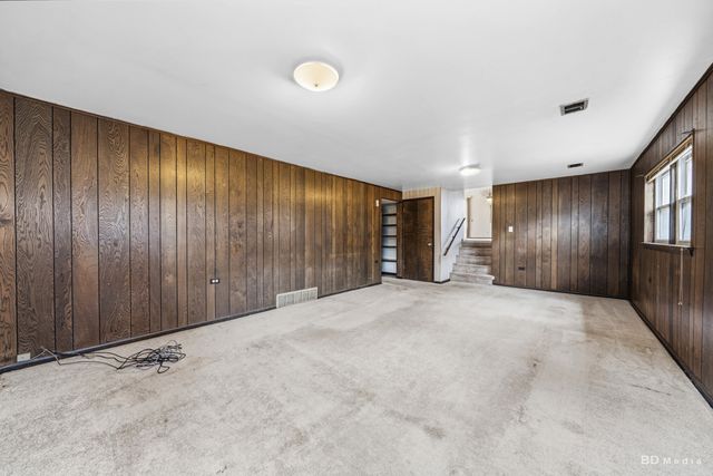 9304 Meade Avenue, Oak Lawn, IL 60453