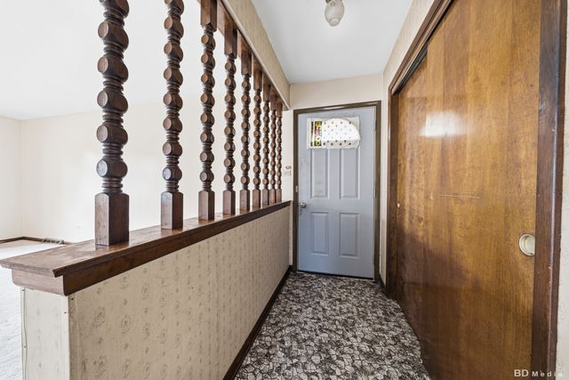 9304 Meade Avenue, Oak Lawn, IL 60453