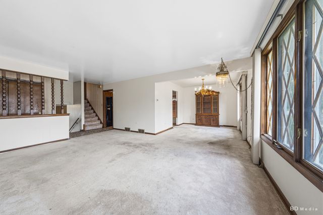 9304 Meade Avenue, Oak Lawn, IL 60453