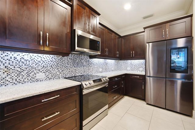 11432 DRIFTING LEAF DRIVE, Riverview, FL 33579