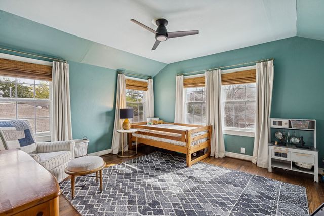 6820 Casa Loma Avenue, Dallas, TX 75214