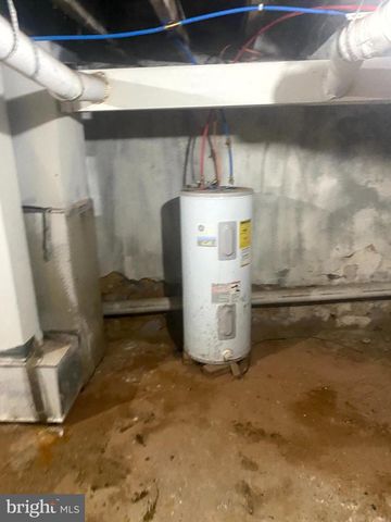 2364 N CLEVELAND ST, Philadelphia, PA 19132