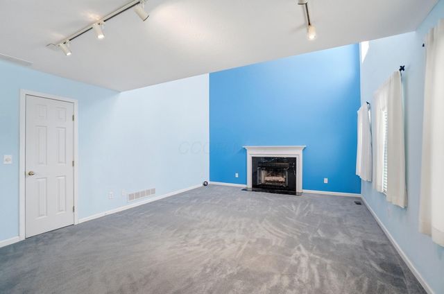 5608 Hardwell Drive, Hilliard, OH 43026