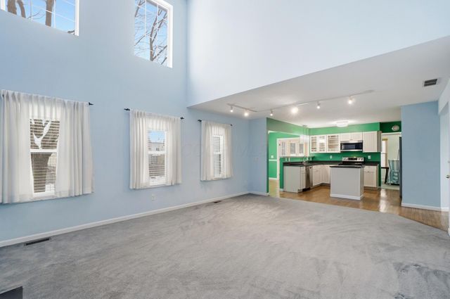 5608 Hardwell Drive, Hilliard, OH 43026