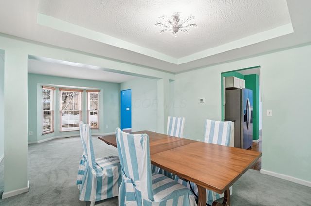 5608 Hardwell Drive, Hilliard, OH 43026