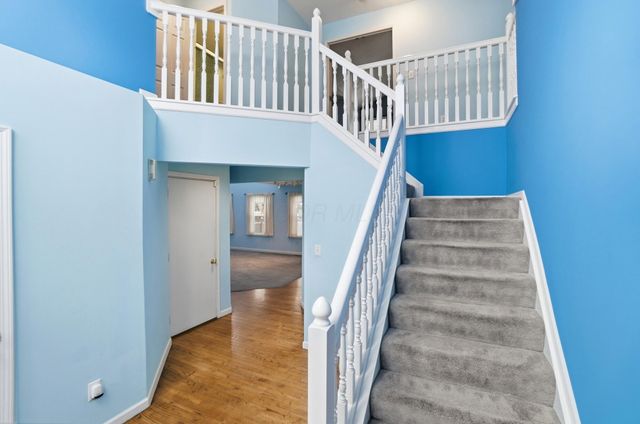 5608 Hardwell Drive, Hilliard, OH 43026