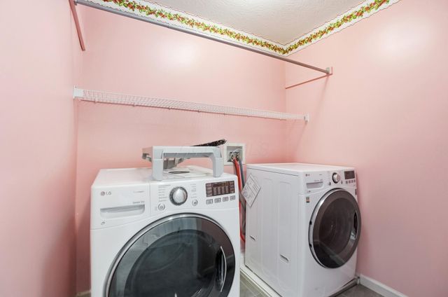 5608 Hardwell Drive, Hilliard, OH 43026