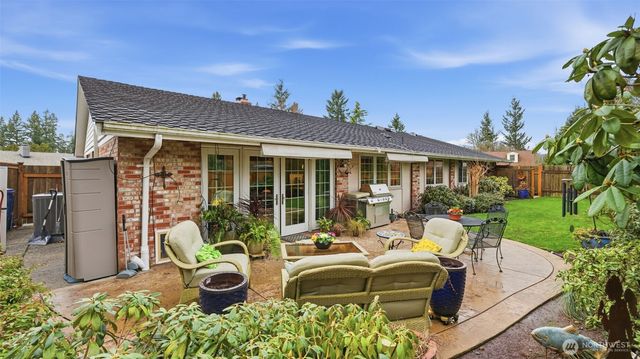 16404 142nd Place SE, Renton, WA 98058