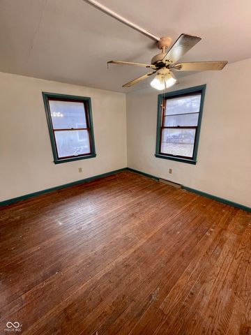 335 N Morgan Street, Rushville, IN 46173