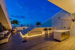 88 SW 7th Street 4203, Miami, FL 33130