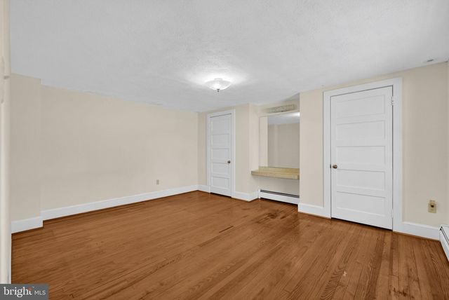 40 BATTLE MOUNTAIN RD, Amissville, VA 20106
