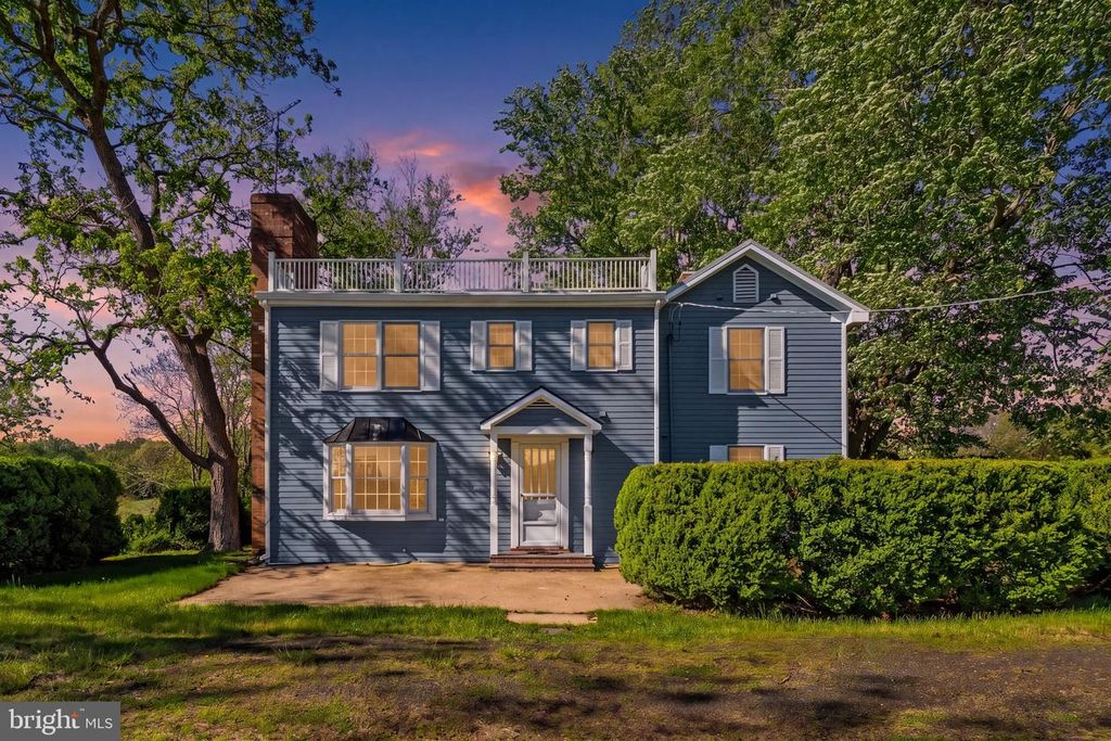 40 BATTLE MOUNTAIN RD, Amissville, VA 20106