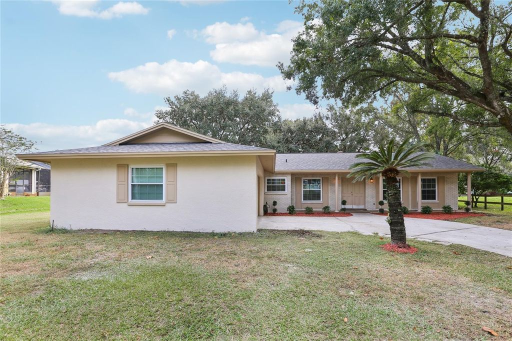 Image 13 of property listing at 3844 SEIXAS PLACE, Land O Lakes, FL 34639