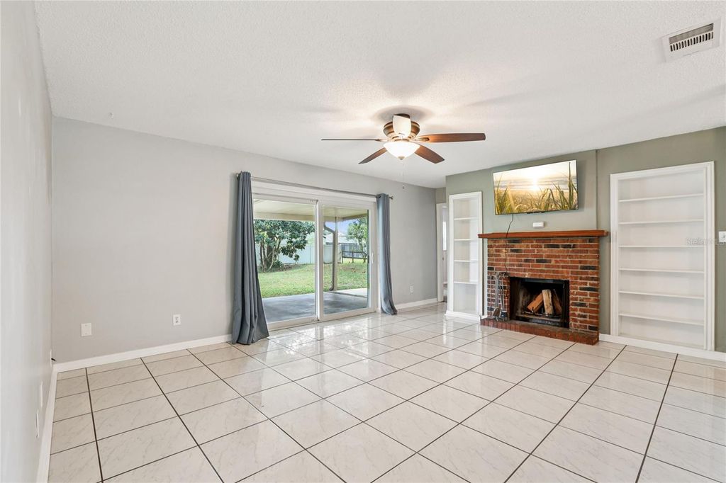 Image 4 of property listing at 3844 SEIXAS PLACE, Land O Lakes, FL 34639