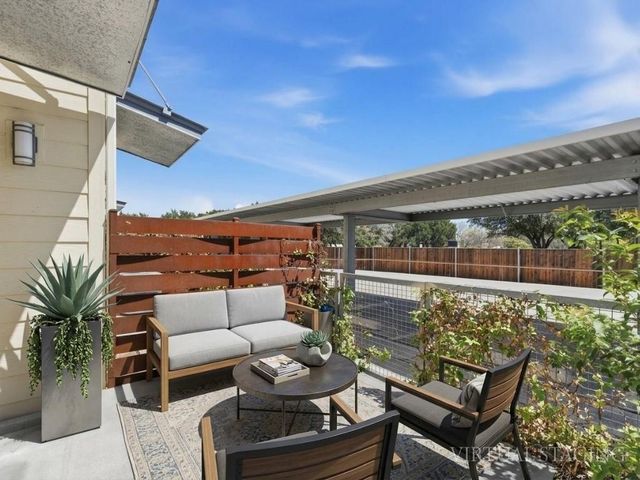 7805 Cooper LN 608, Austin, TX 78745