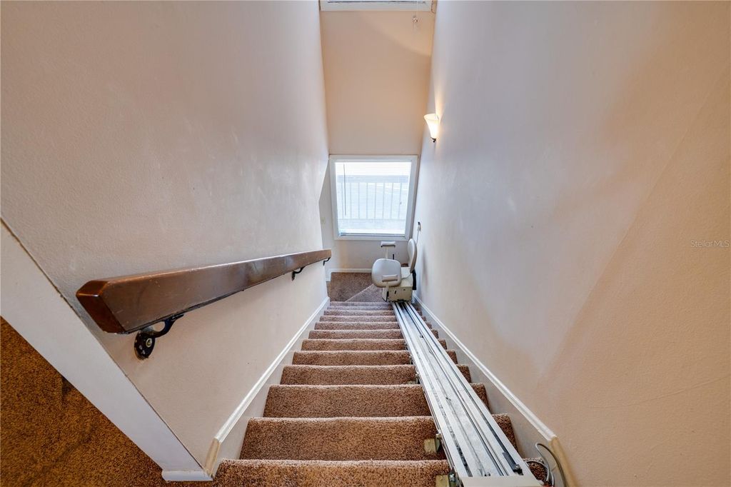 Image 13 of property listing at 6315 NEWTOWN CIRCLE 15B3, Tampa, FL 33615