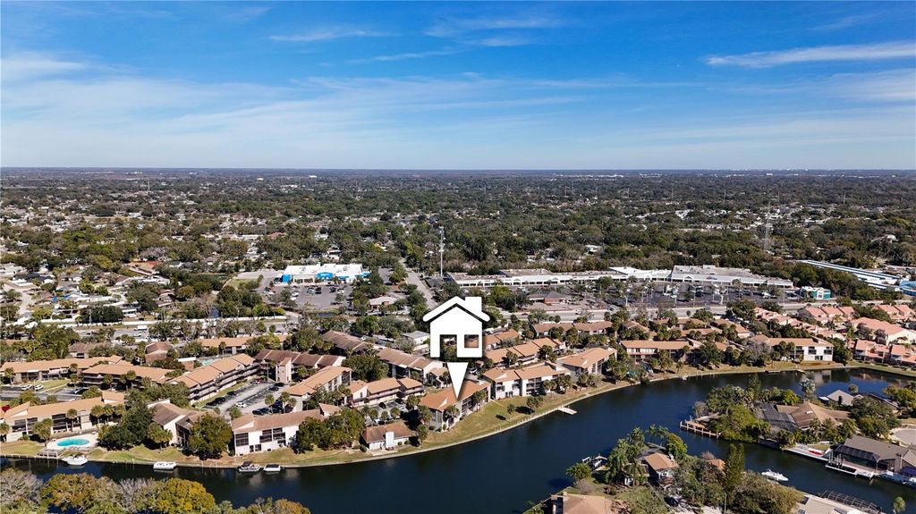 Image 18 of property listing at 6315 NEWTOWN CIRCLE 15B3, Tampa, FL 33615