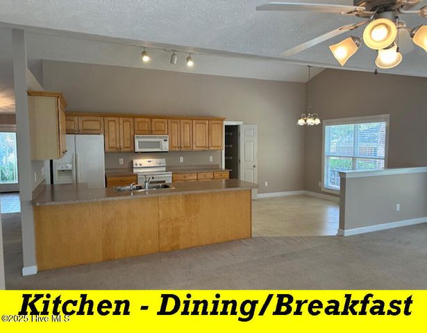 12 Deerwood Lane, Pinehurst, NC 28374