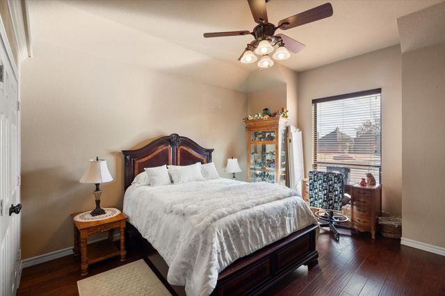 1211 Northglen Court, Mansfield, TX 76063