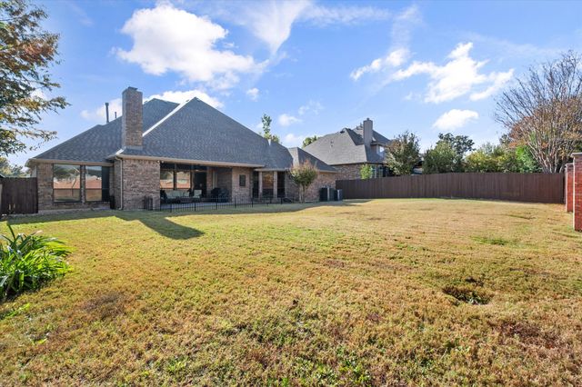 1211 Northglen Court, Mansfield, TX 76063