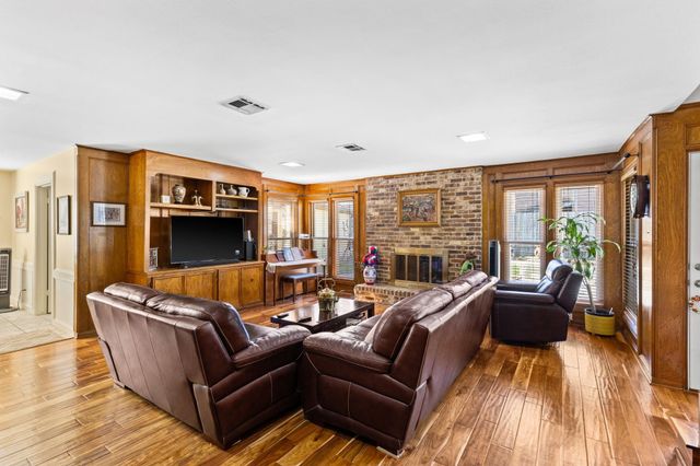5602 Fountainbridge Lane, Houston, TX 77069