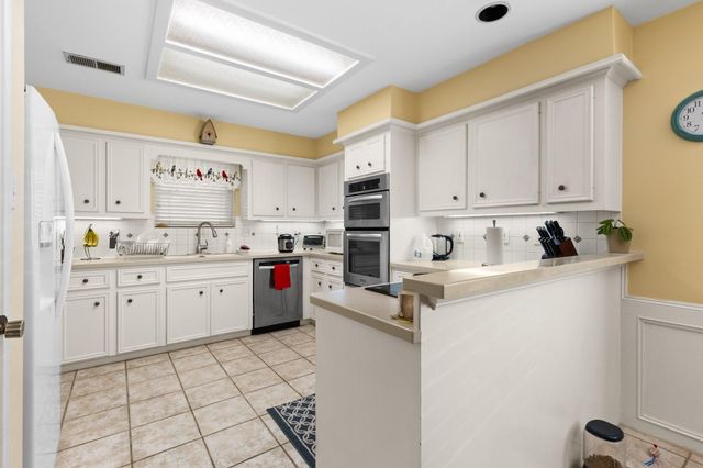 5602 Fountainbridge Lane, Houston, TX 77069