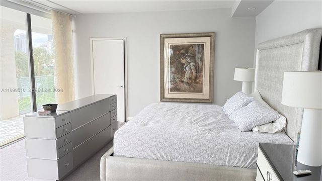 19707 Turnberry Way TH-6, Aventura, FL 33180