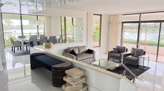 19707 Turnberry Way TH-6, Aventura, FL 33180