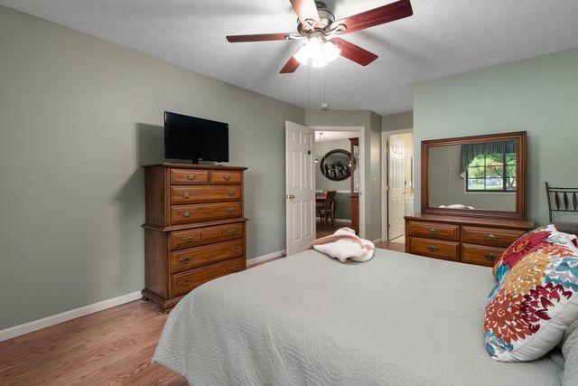 6735 Meadow Creek Drive, 102, Columbus, OH 43235