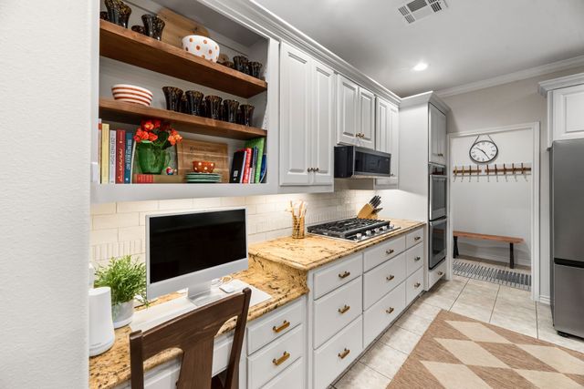 2000 Scott Place, Corsicana, TX 75110
