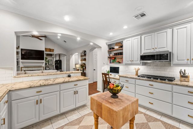 2000 Scott Place, Corsicana, TX 75110