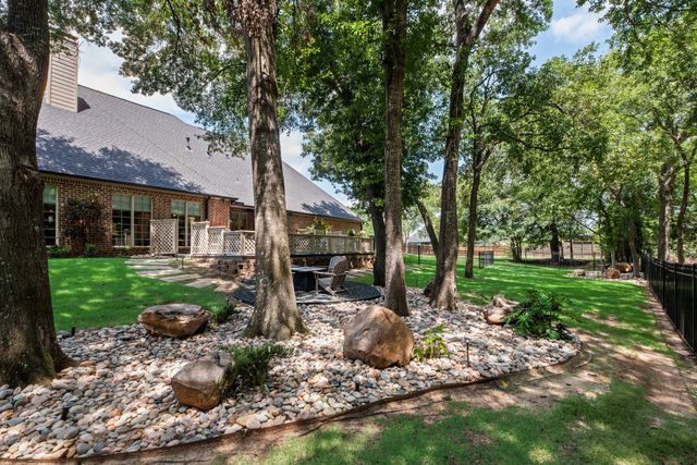 2000 Scott Place, Corsicana, TX 75110