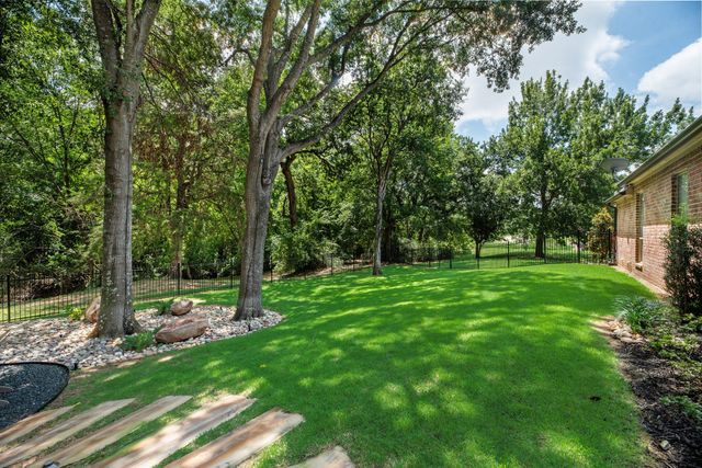 2000 Scott Place, Corsicana, TX 75110