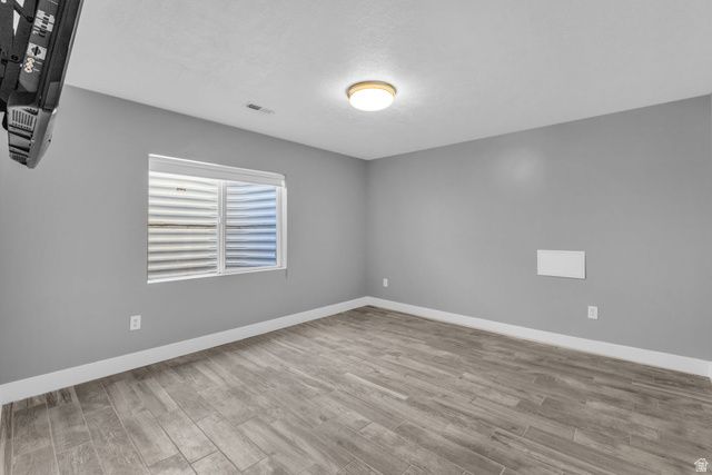 6336 S MOUNT LOGAN WAY, Taylorsville, UT 84129