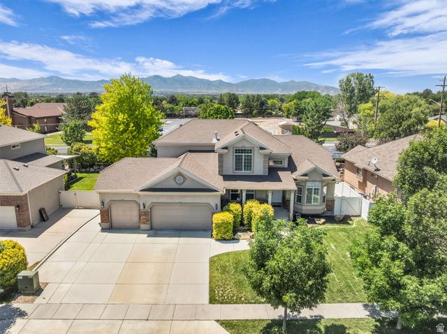6336 S MOUNT LOGAN WAY, Taylorsville, UT 84129