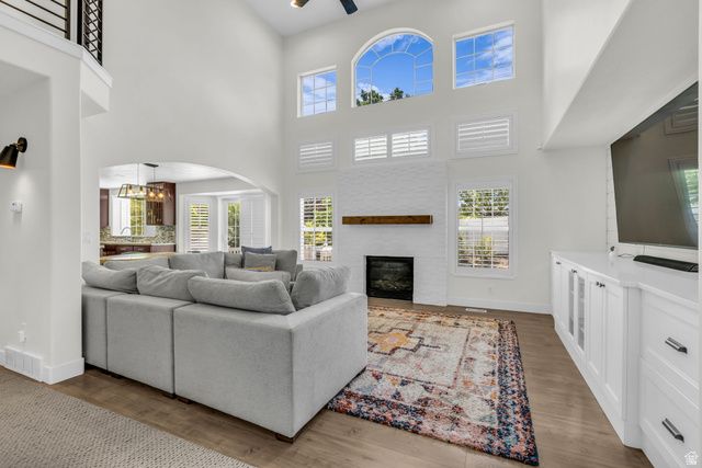 6336 S MOUNT LOGAN WAY, Taylorsville, UT 84129