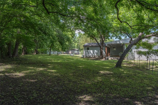 155 Lonesome Dove Drive, Sherman, TX 75090