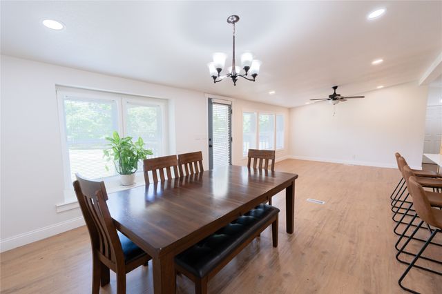 155 Lonesome Dove Drive, Sherman, TX 75090