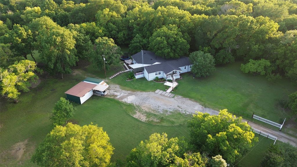 155 Lonesome Dove Drive, Sherman, TX 75090