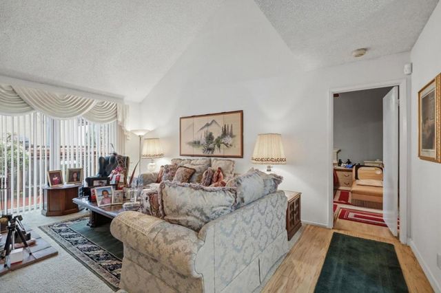 350 Otono Court, San Jose, CA 95111