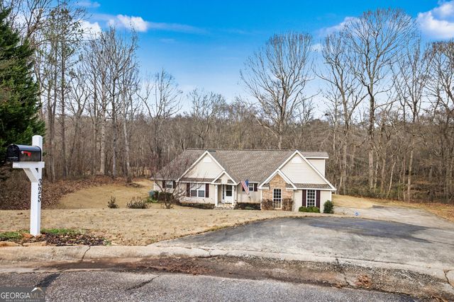 325 Ashley Woods Drive, Newnan, GA 30263